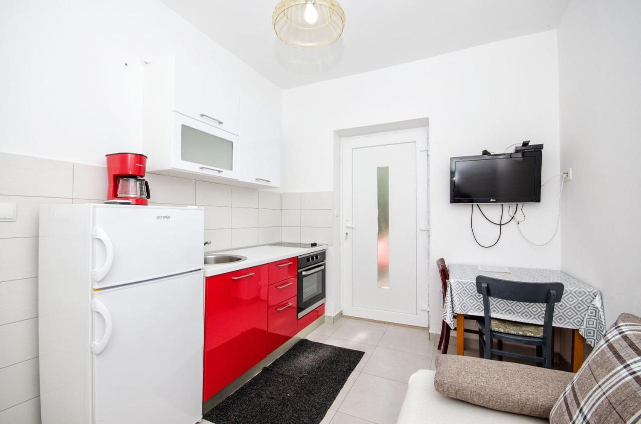 Apartments Paolo Okuklje Экстерьер фото